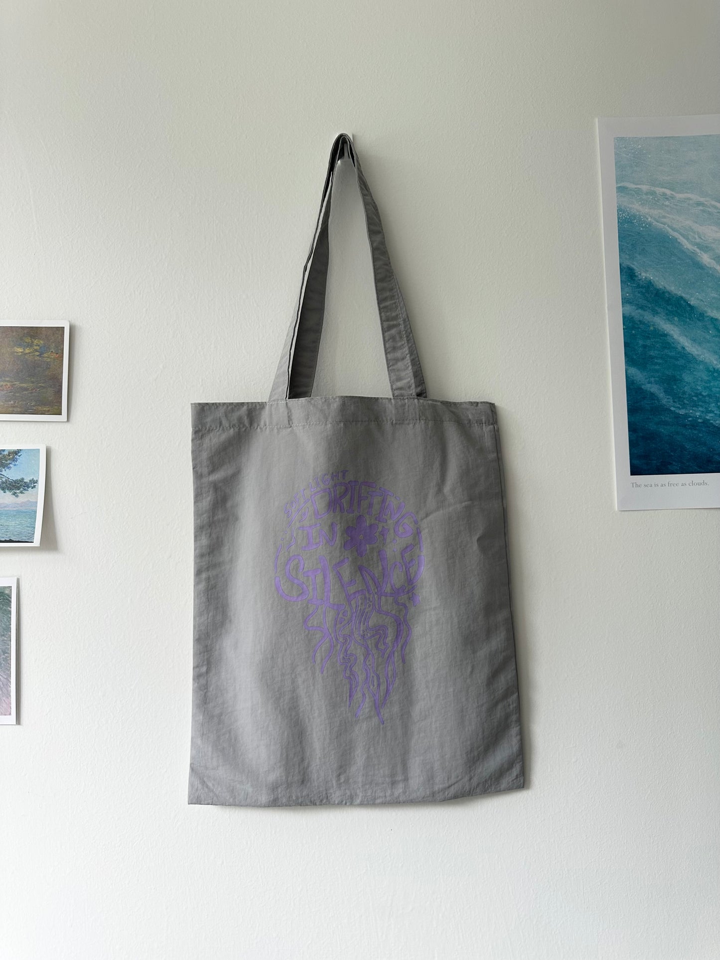 水母(灰X紫)【藍色水族館•防潑水Tote Bag】
